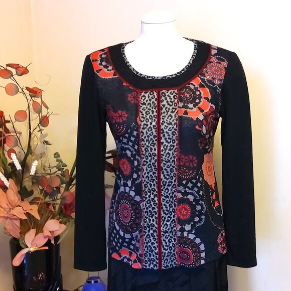 NWOT Zoe Women’s Multi Color Print Lightweight Long Sleeve Knit Cardigan Sweater - Picture 2 of 7